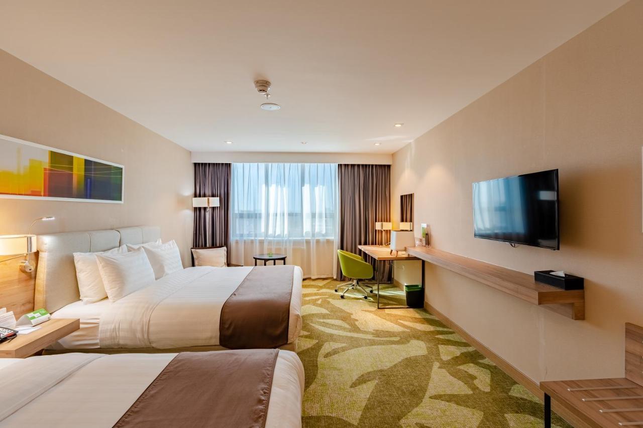 Holiday Inn Ulaanbaatar By Ihg מראה חיצוני תמונה