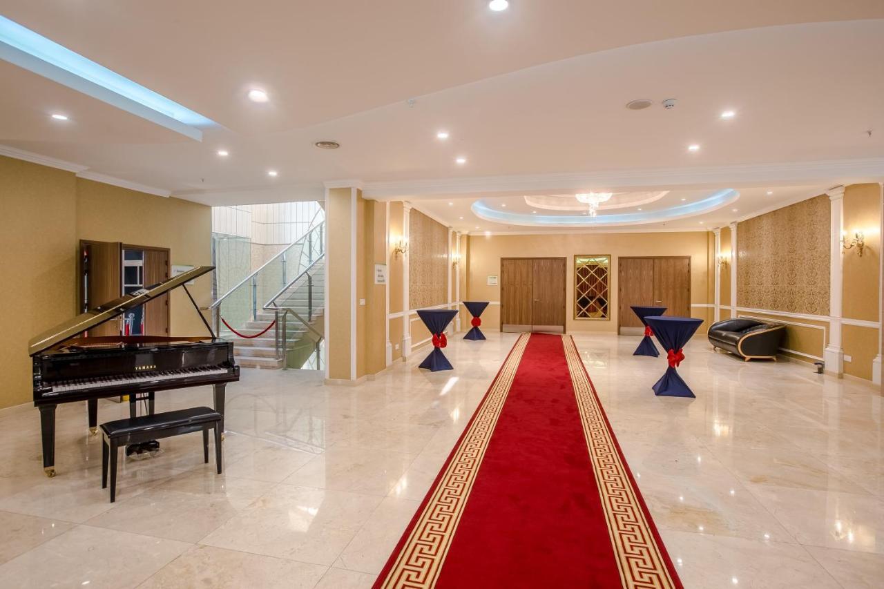 Holiday Inn Ulaanbaatar By Ihg מראה חיצוני תמונה