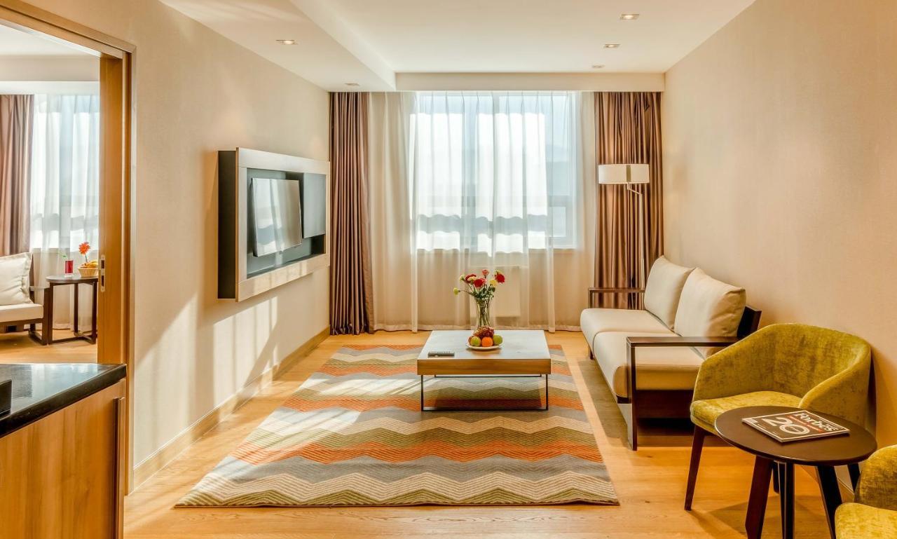 Holiday Inn Ulaanbaatar By Ihg מראה חיצוני תמונה